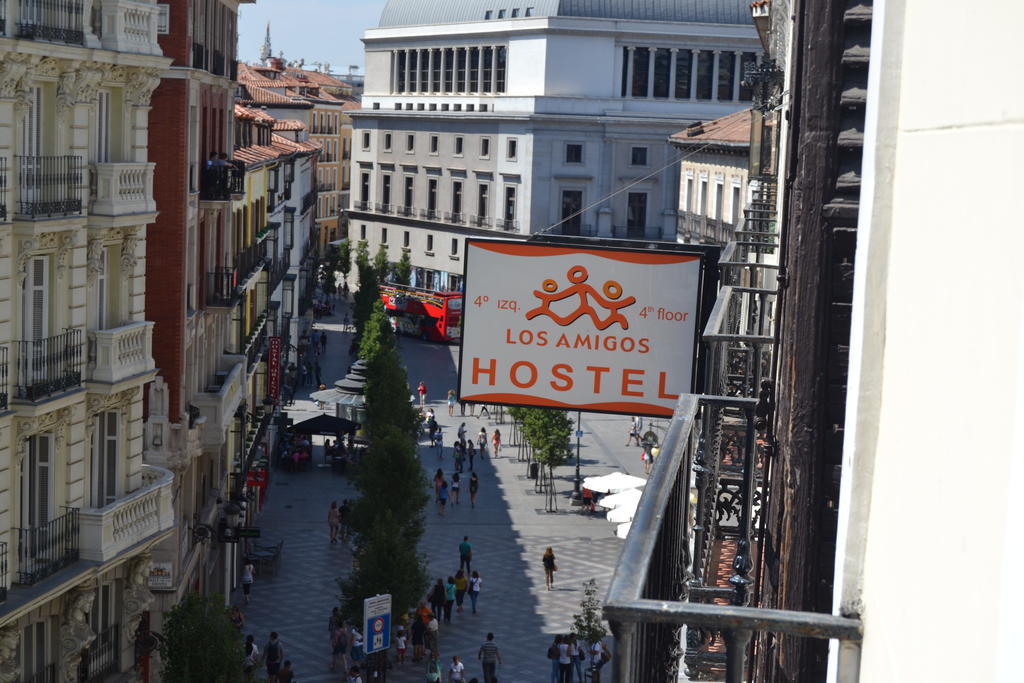 Los Amigos Hostel Madrid Esterno foto